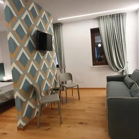 - Bar Da Natale Otel 2*