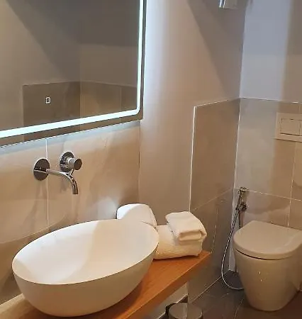 Otel - Bar Da Natale Paesana