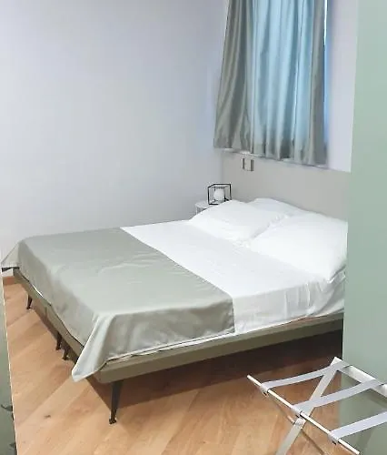 - Bar Da Natale Hotel 2*