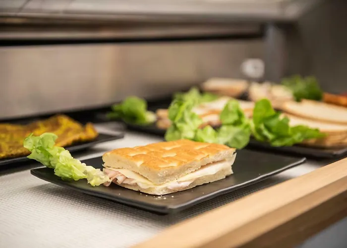 - Bar Da Natale Hotel 2*